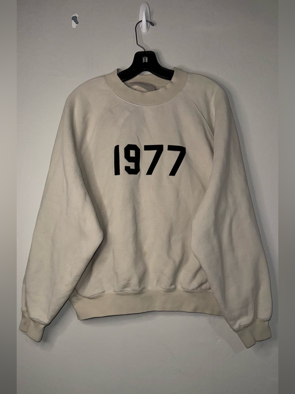 Fear of God 1977 Crewneck Sweatshirt - Cream with Black Graphic - Picture 2 of 12